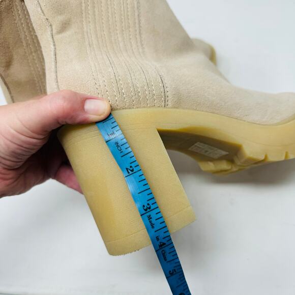 Dolce Vita Celia Tan Suede Lug Sole Ankle Boots Size 8M - Picture 14 of 15